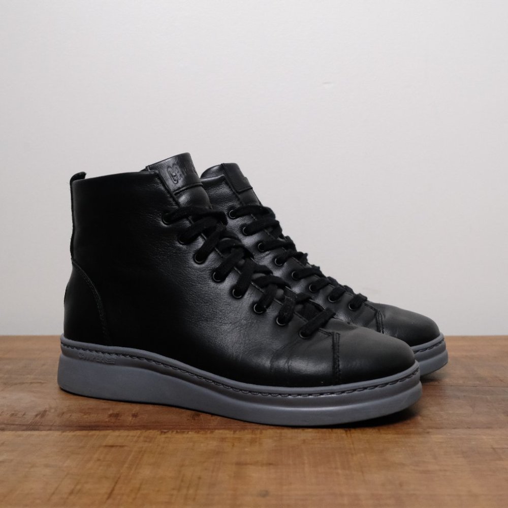 CAMPER Runner Up Women's Black Lace Up Ankle Boot